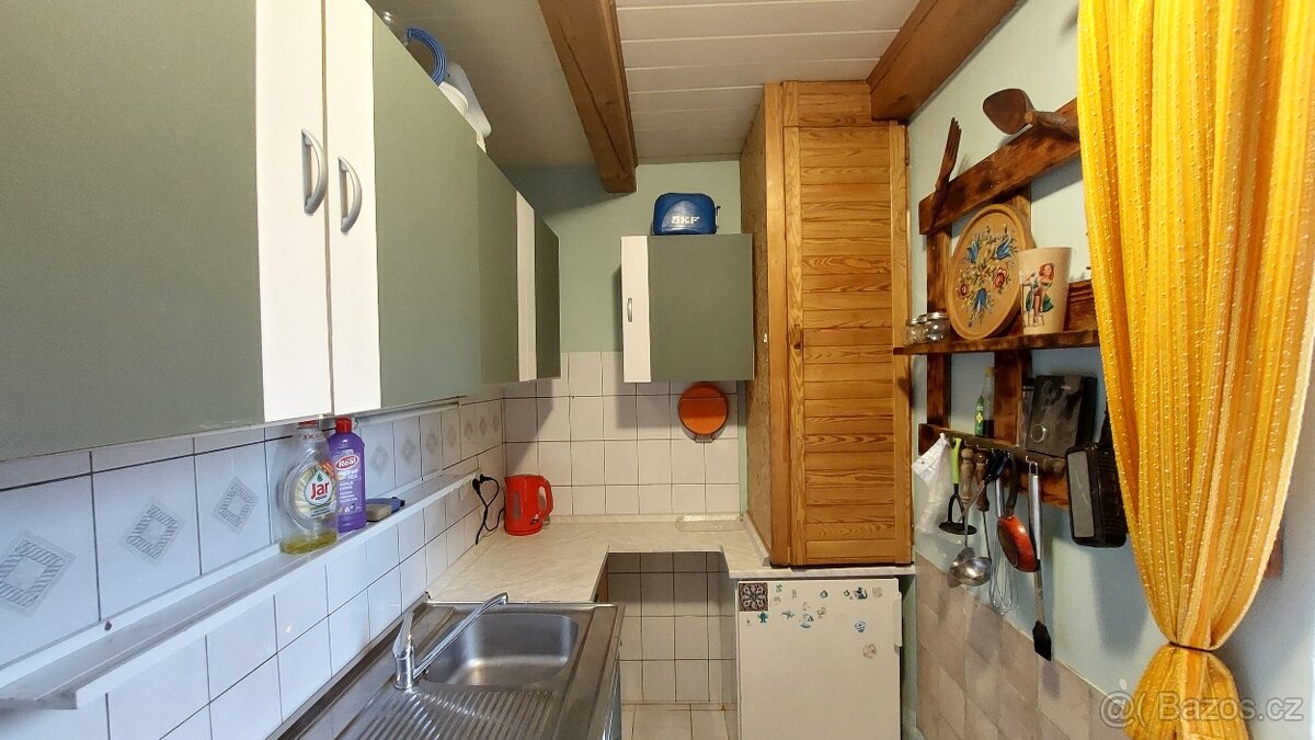 Dlouhodobě - Chata na Kovářově na klidném místě - 5