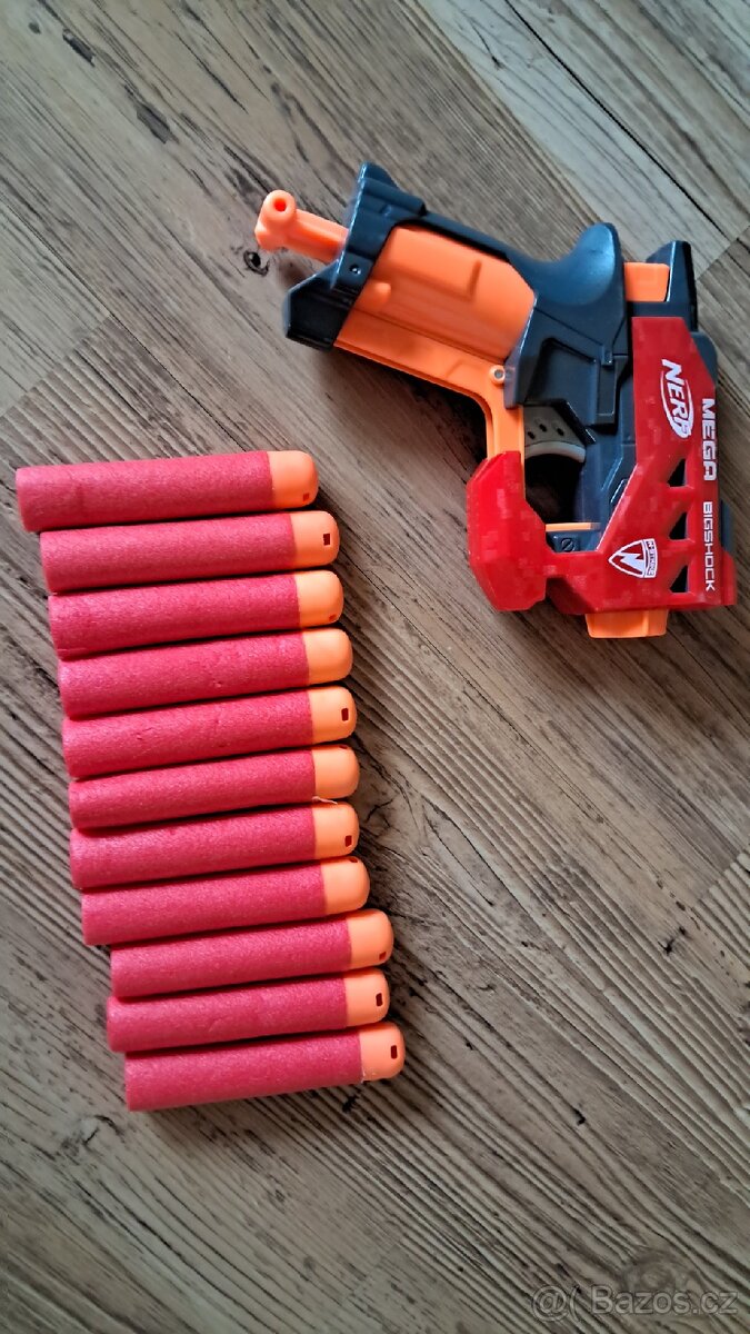 Nerf pistole+ masky a meč - 5