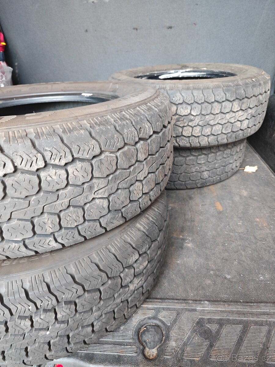 Pneumatiky 235/65R16C - 5