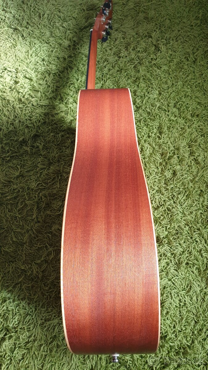 Akustická kytara Dowina D-S - 5