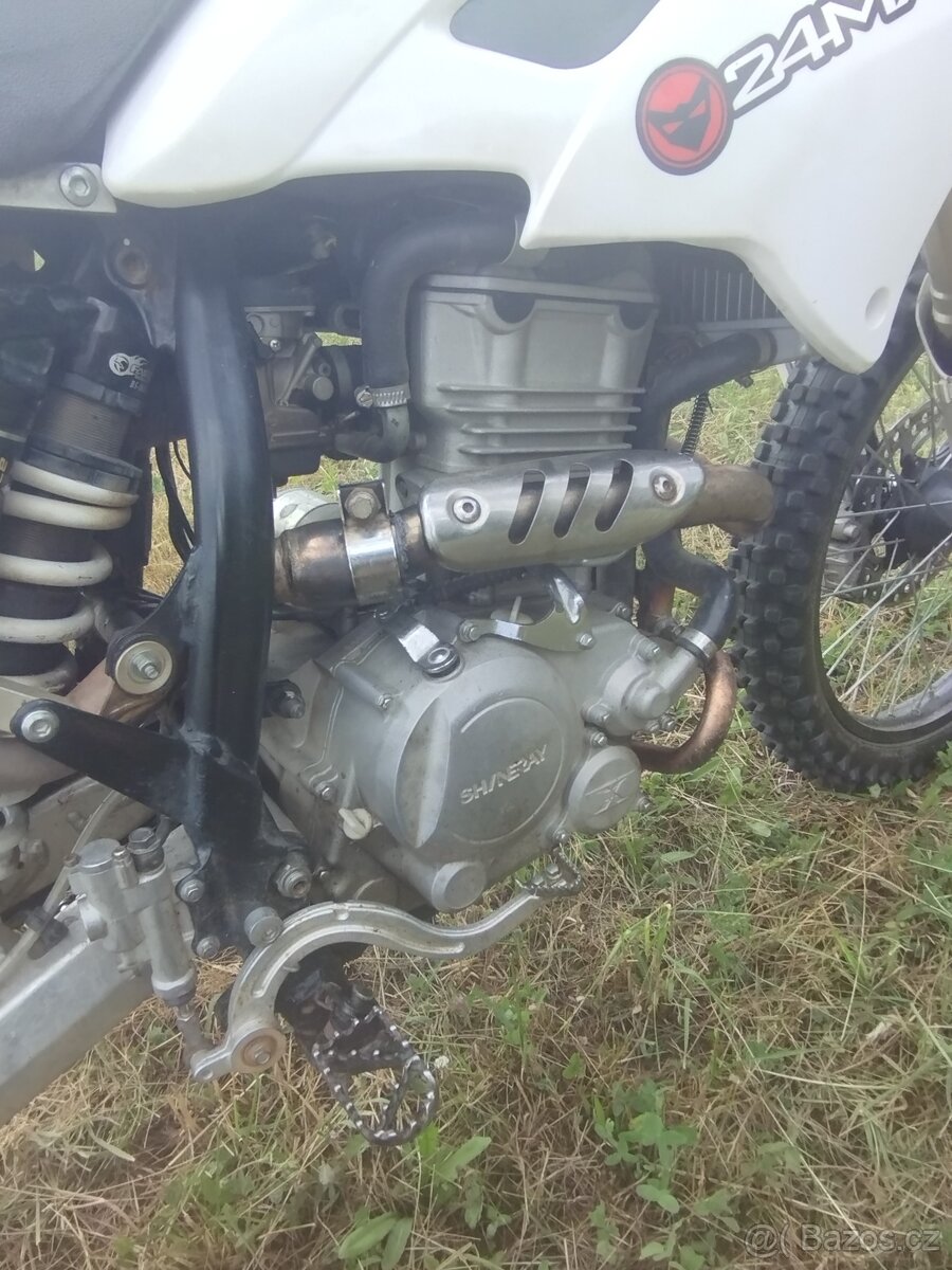 Shineray xy 250 mx