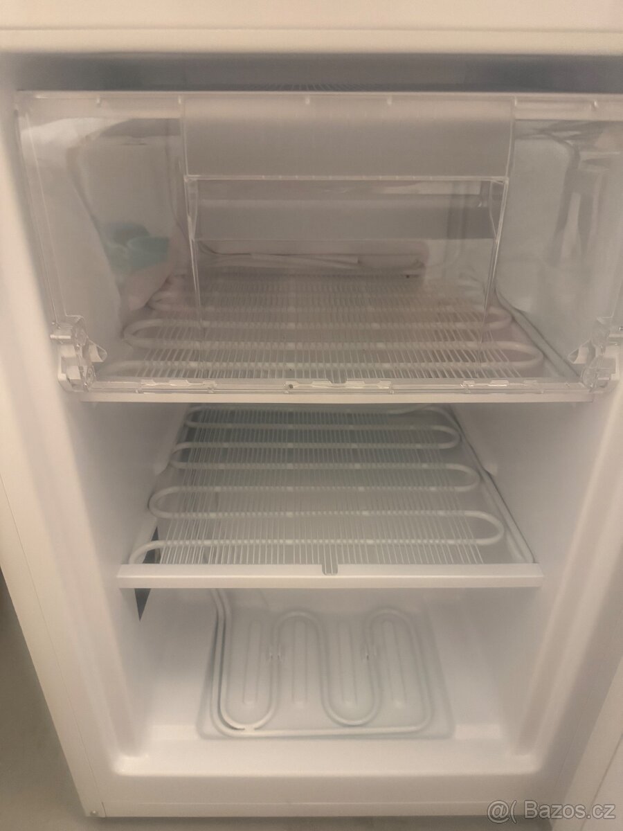 Mrazák SIGURO UF-A110W Fast Freeze 85 - 5