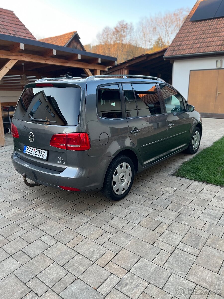VW Touran 2.0 TDI Comfortline Cup, 7 míst, 5/2015 - 5