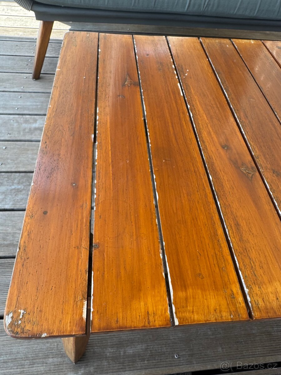 Dřevěný stůl - 5