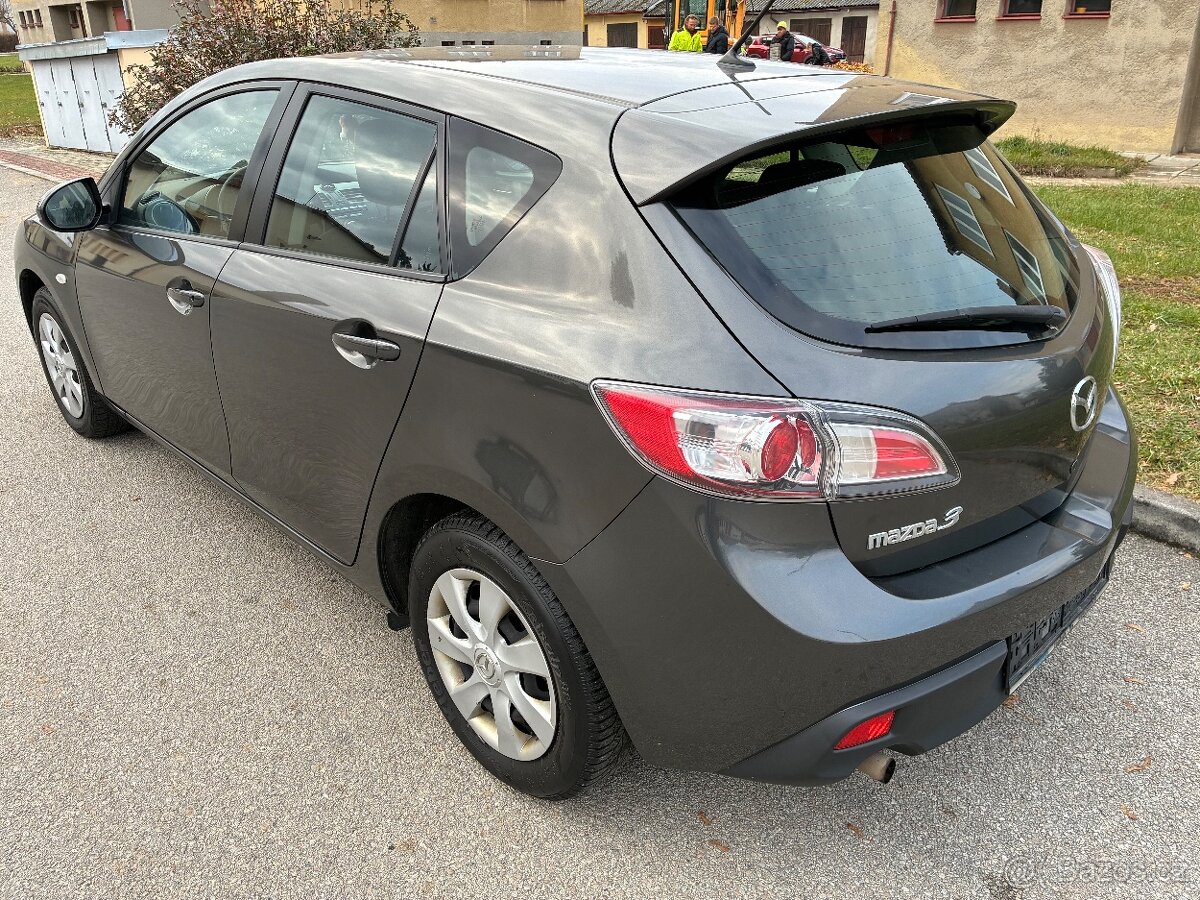 Mazda 3 1.6i 77kw rv.2011 serviska bez koroze - 5