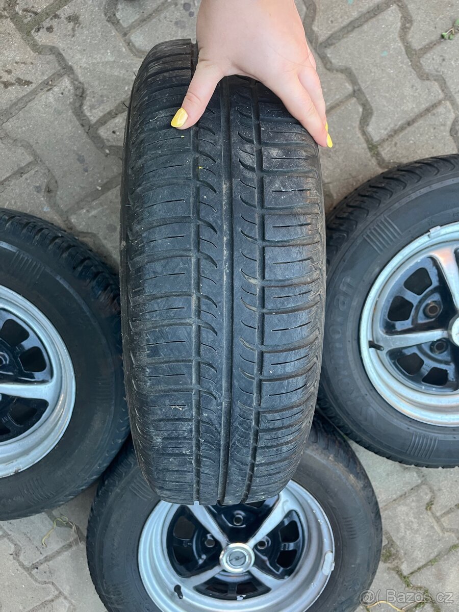 Kola Opel Kadett C - 5