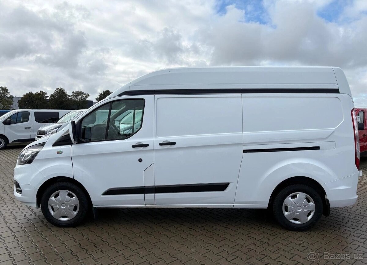 Ford Transit Custom L2H2 2.0TdCi/170koni - 2020 - 5