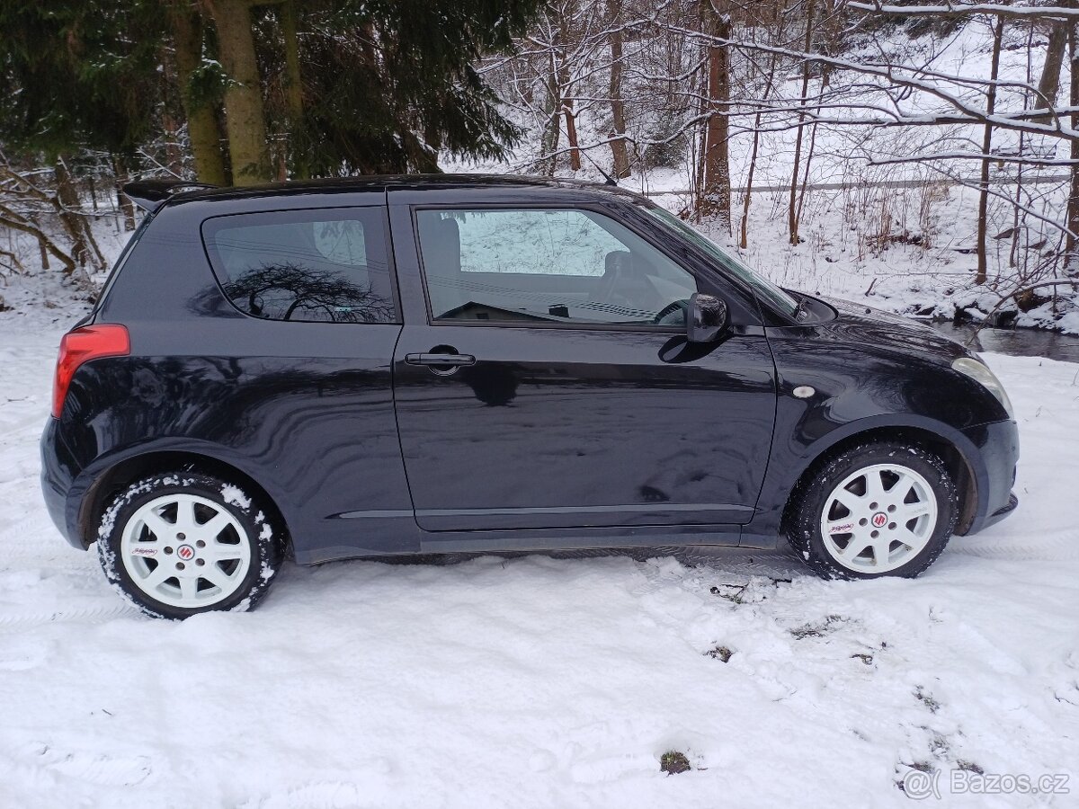 Suzuki Swift Sport - 5