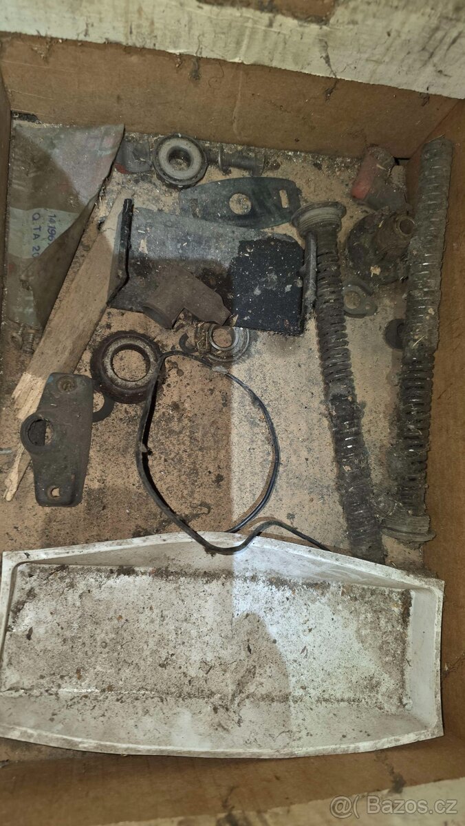 Prodám díly na FIAT 500 - 5