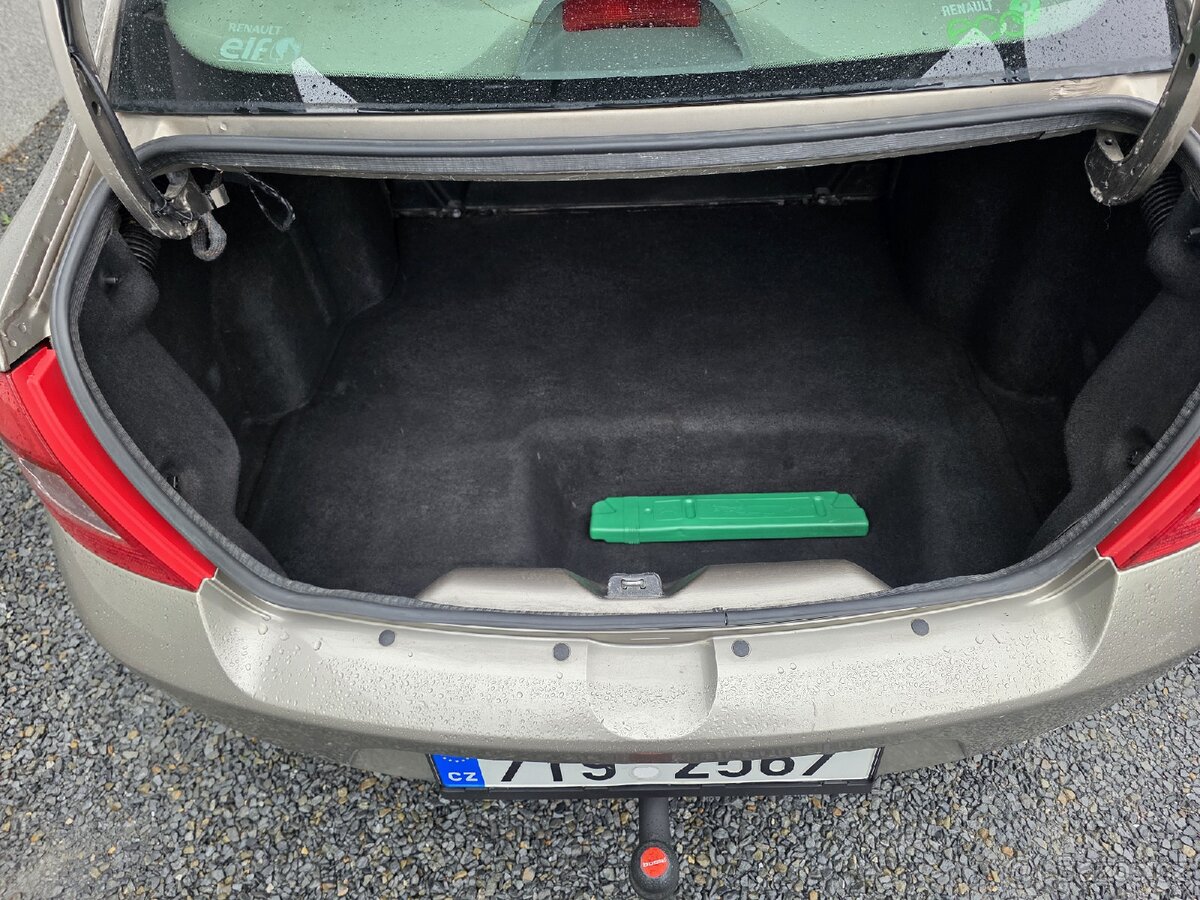 Renault Thalia
1.2 TZ Klimatizace - 5