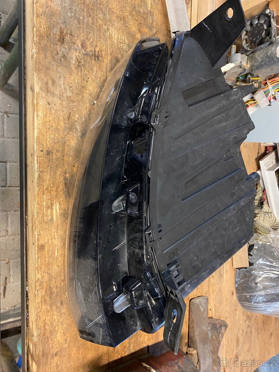 Dacia Duster III - Levý světlomet - 5