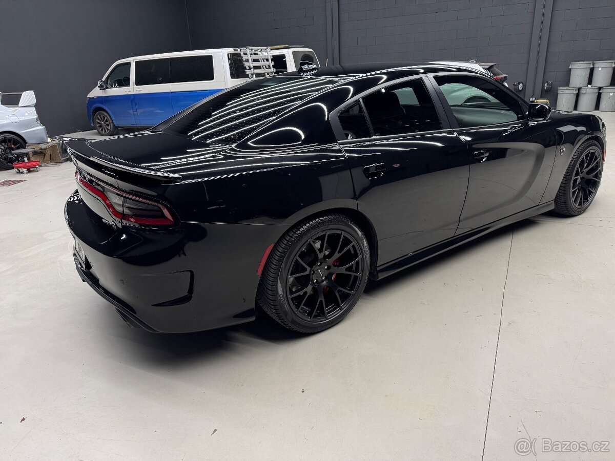 Dodge Charger 6.2 Hellcat - 5