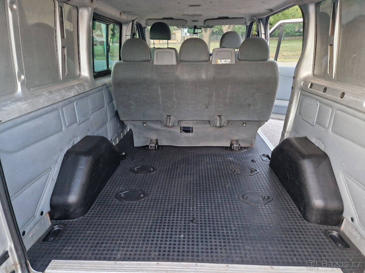 Ford Transit 2.2 TDCI 5 míst - 5