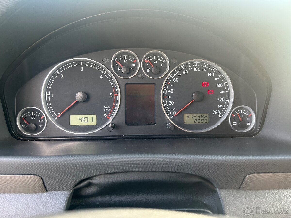 Volkswagen Sharan 1.9 TDI 96kw - 5