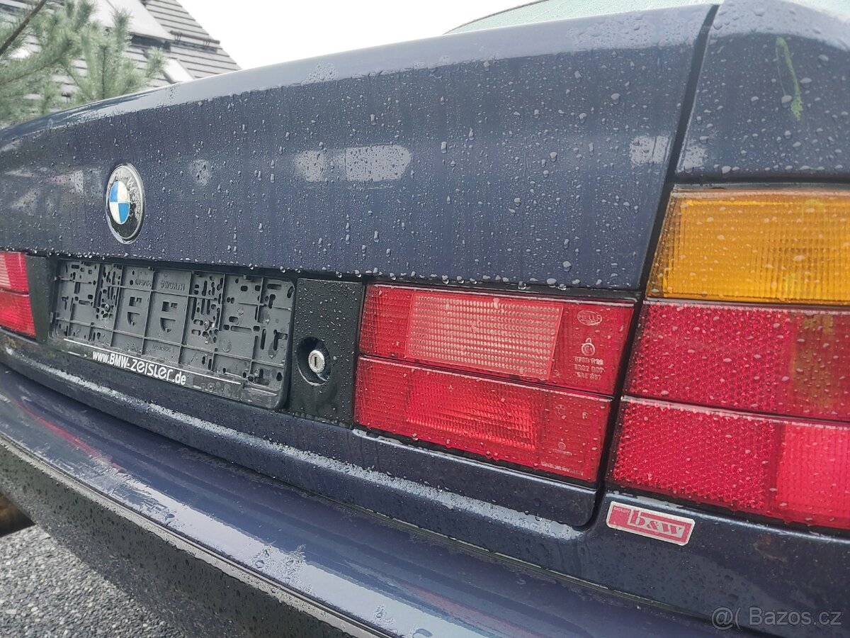 BMW e34 M5 Heckblende - 5