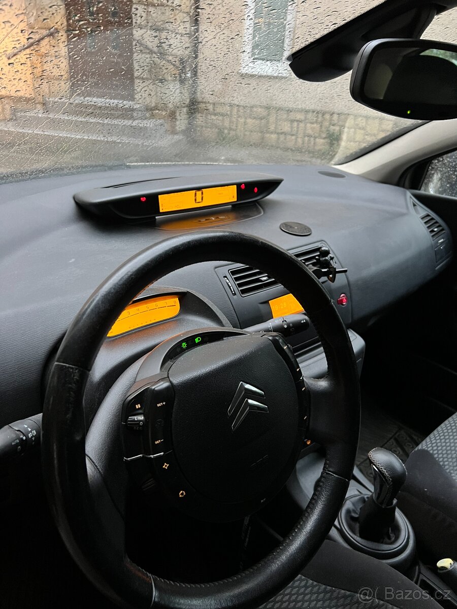 Citroen C4, 1.6l 16V, 2007 - 5