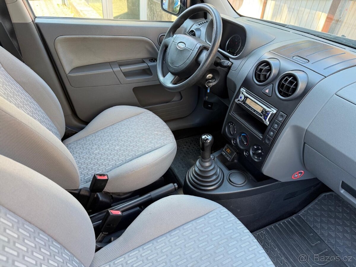 Ford Fusion 1,4i - 5