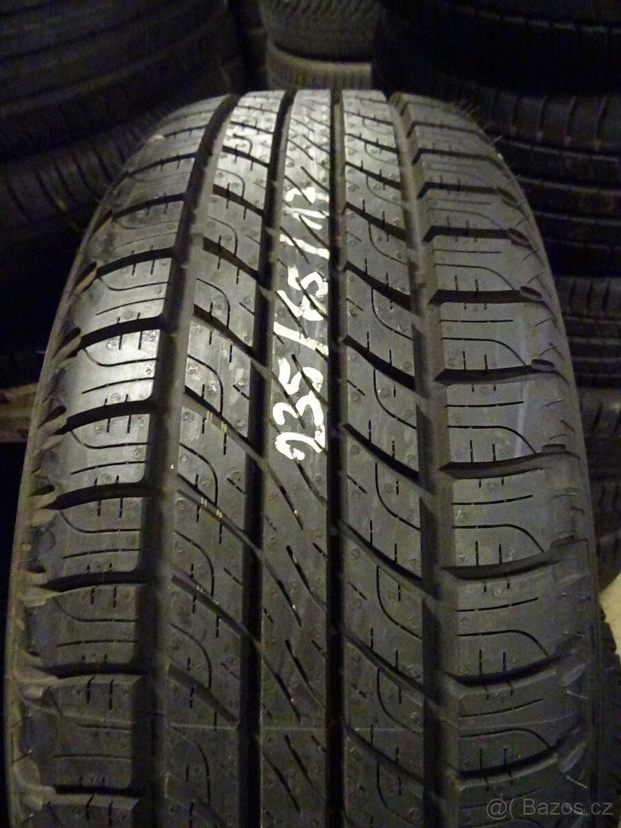 Celoroční pneu Goodyear Wrangler, 235/65/17, 4 ks, 9 mm