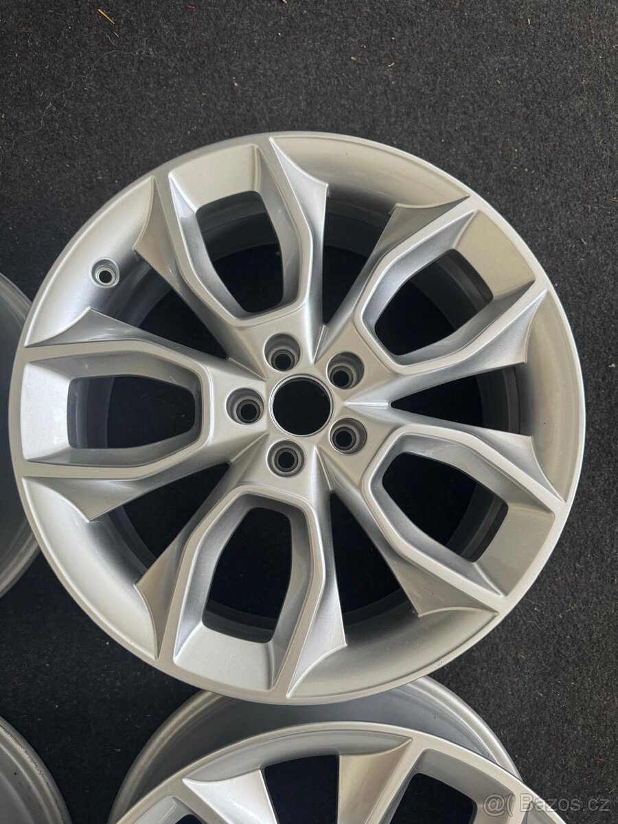 Hliníkové disky ŠKODA CRATER R18 - 5