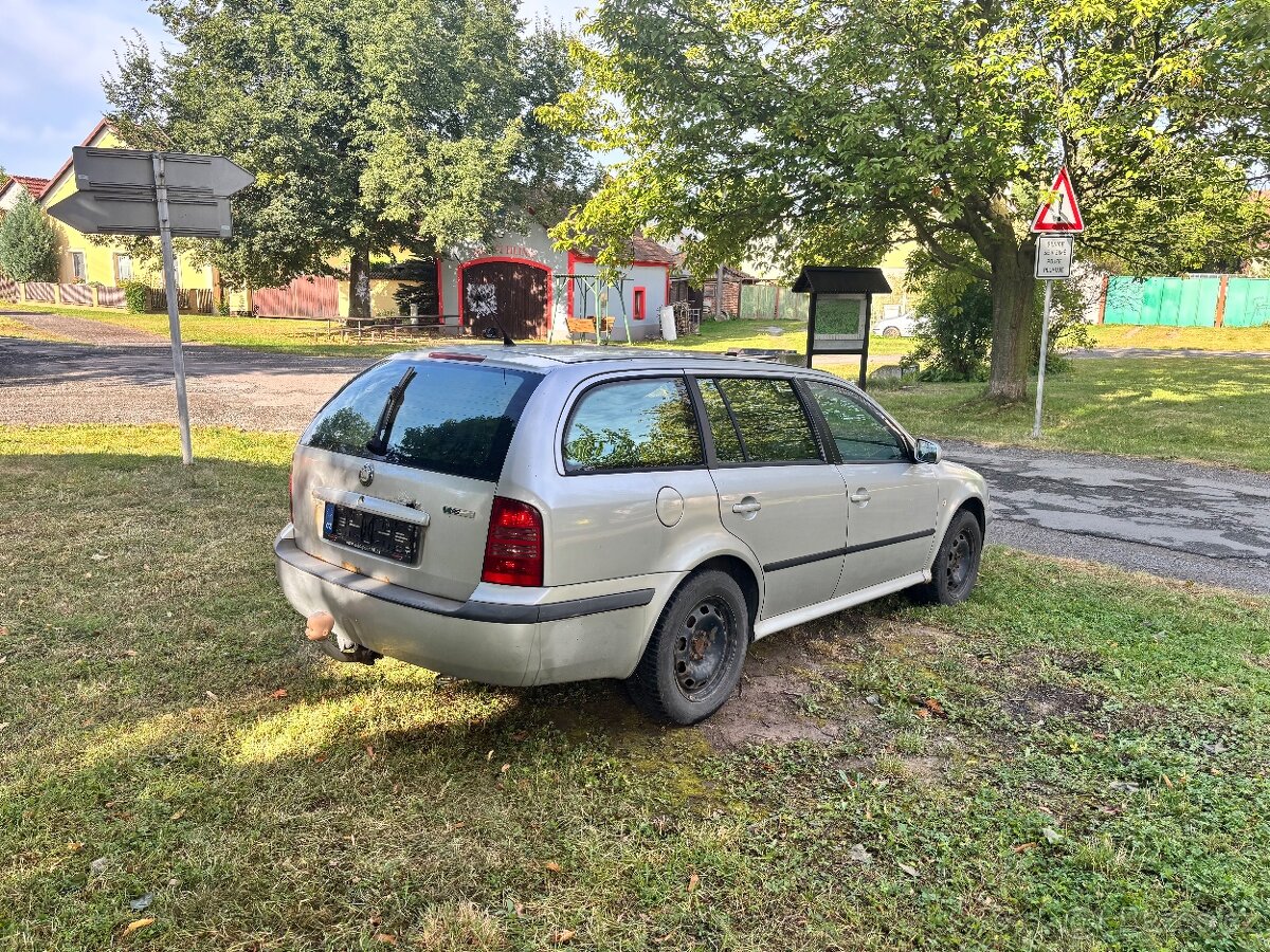 Škoda octavia 1 combi 1.9tdi 81kw 6q díly z vozu, rs sedačky - 5