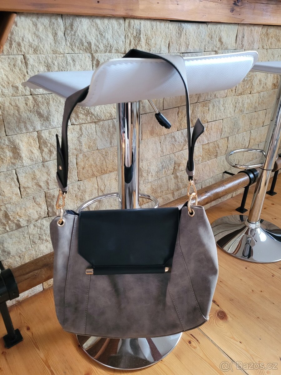 Dámské boty na podpatku a kabelka - 5