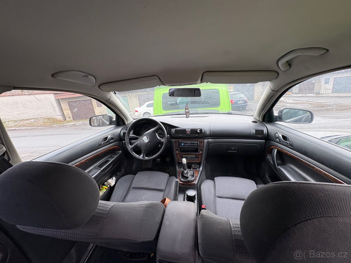 Škoda Superb 1.9tdi 96kw díly - 5