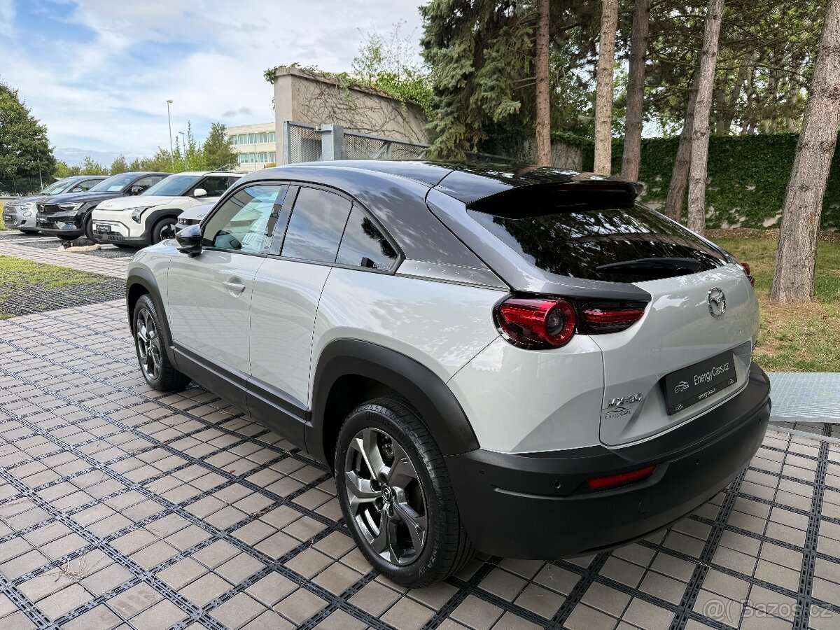 Mazda MX-30, e-Skyactive BOSE / 360° kamera - 5