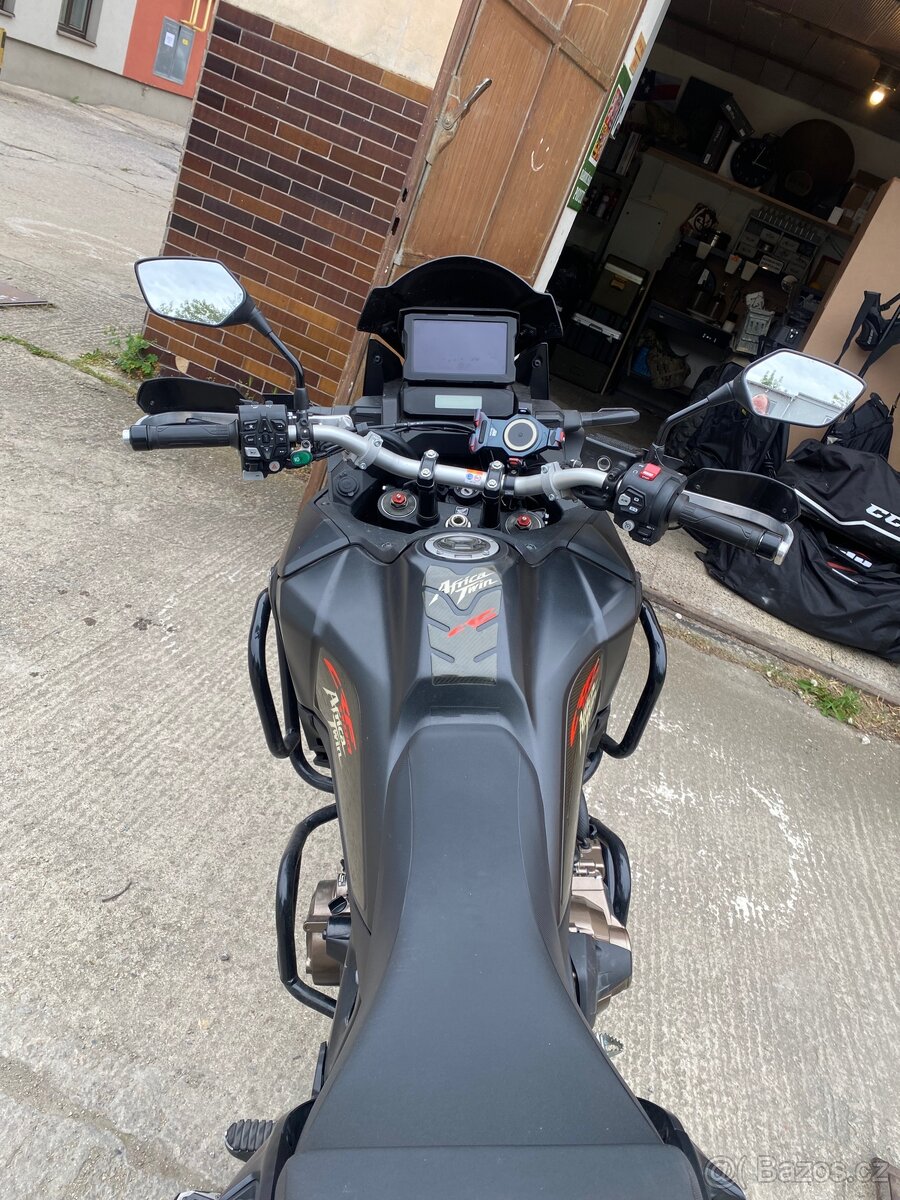 Honda CRF 1100D Africa twin