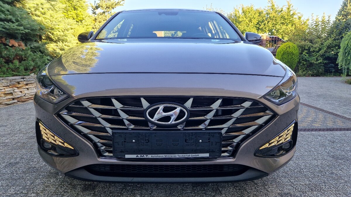 Hyundai i30 1,5 GDi 117kW Edícia 30, 13230km - 5