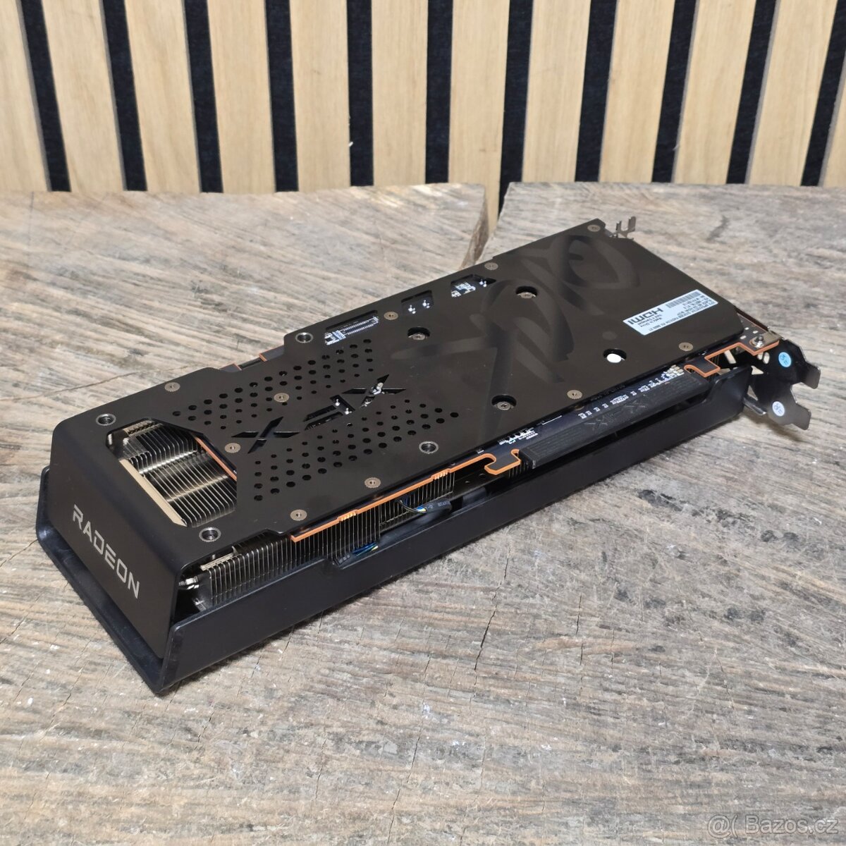 XFX AMD Radeon RX 6600XT Speedster QICK 308 8GB - 5