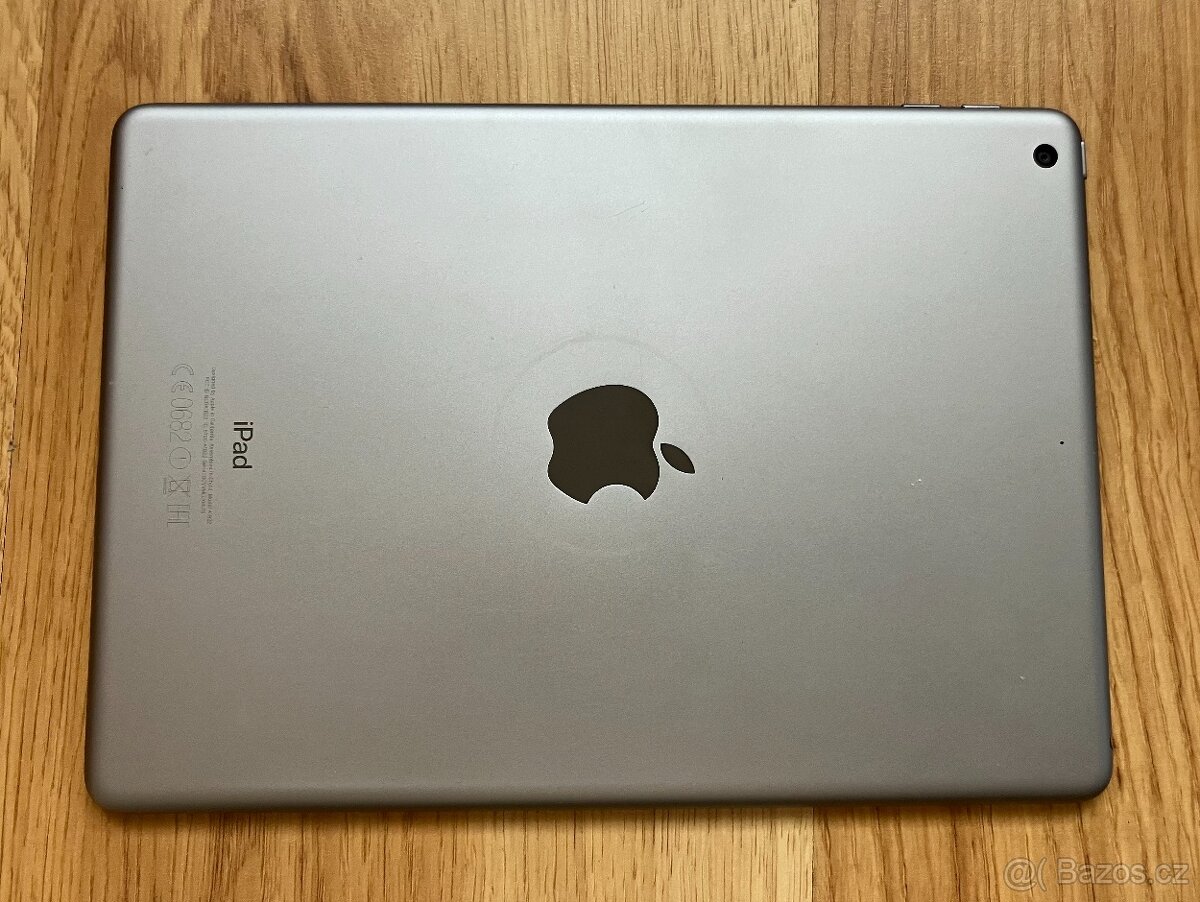 Apple Ipad - 5.generace, 32GB - 5