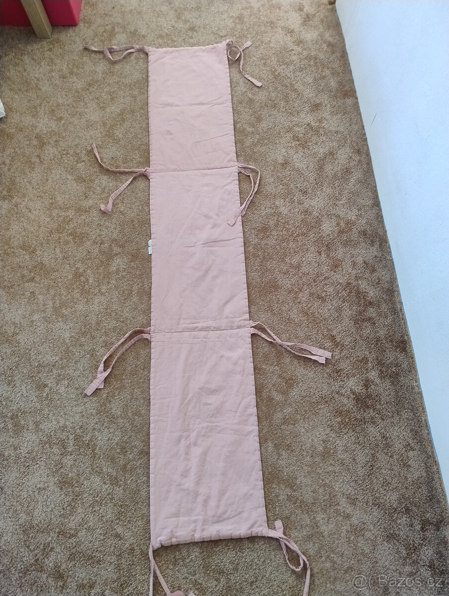 Mantinel do postýlky - 5