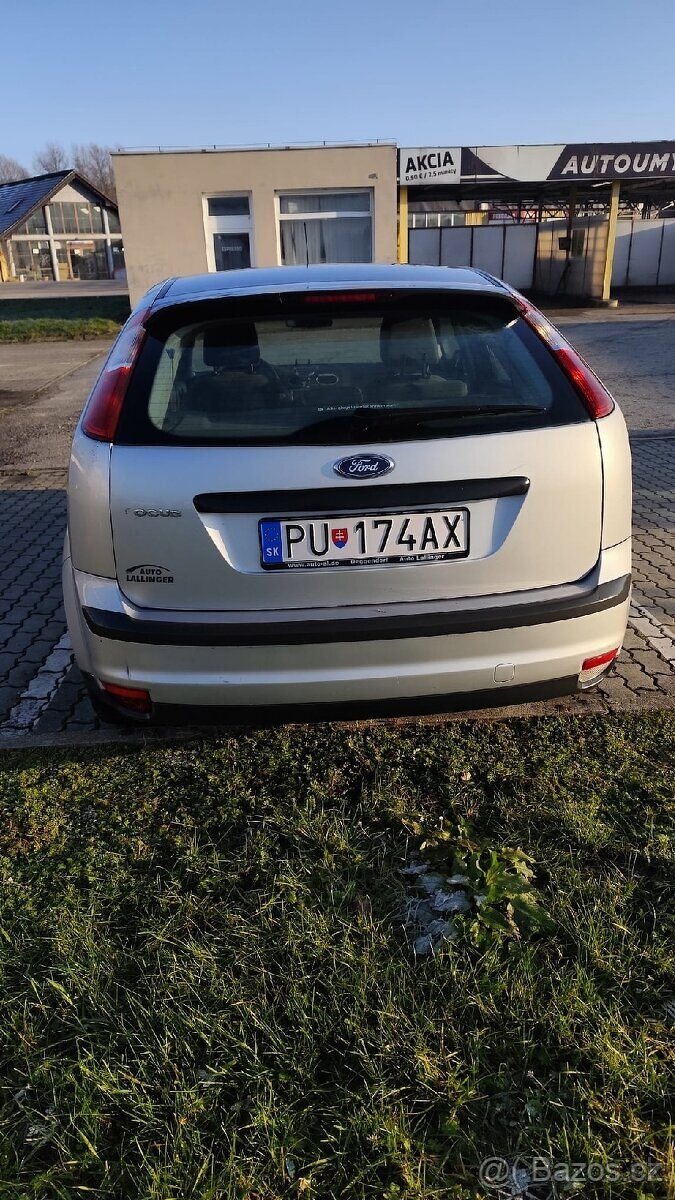 Ford Focus 1.6 - 5