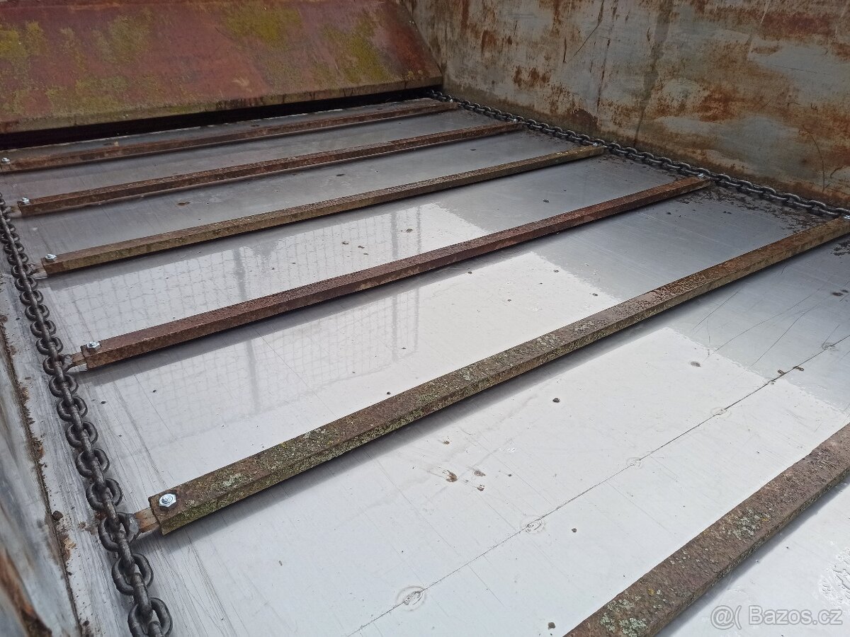 Malé rozmetadlo hnoje - 5