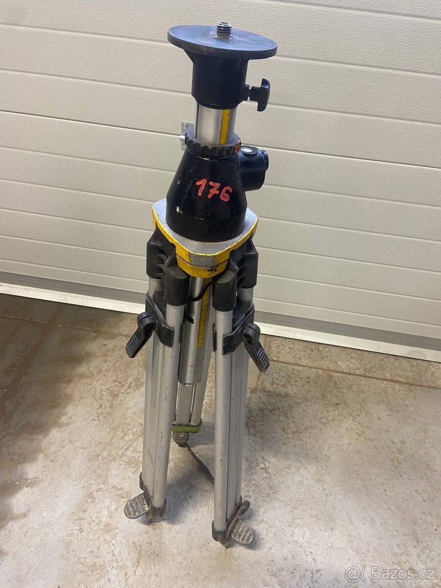 Sklonový rotační laser TOPCON RL-200 2S + stativ - 5