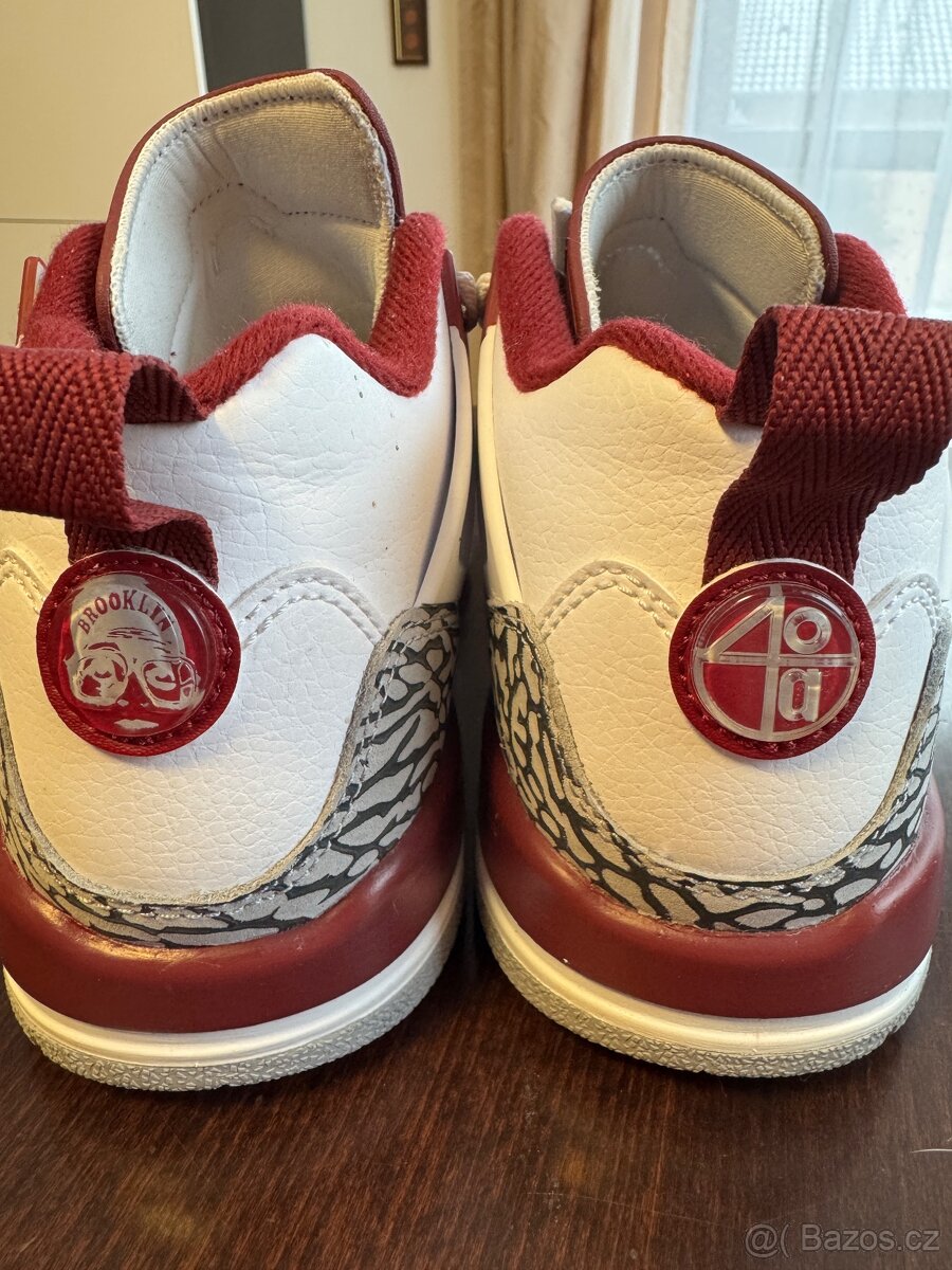 Jordan Spizike Low - 5