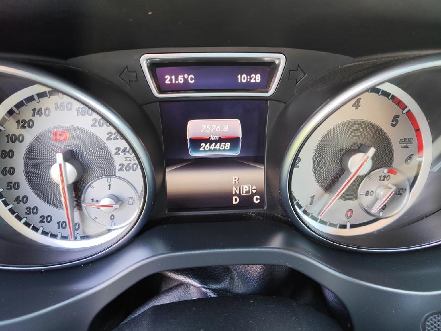 Mercedes CLA 220 - 5