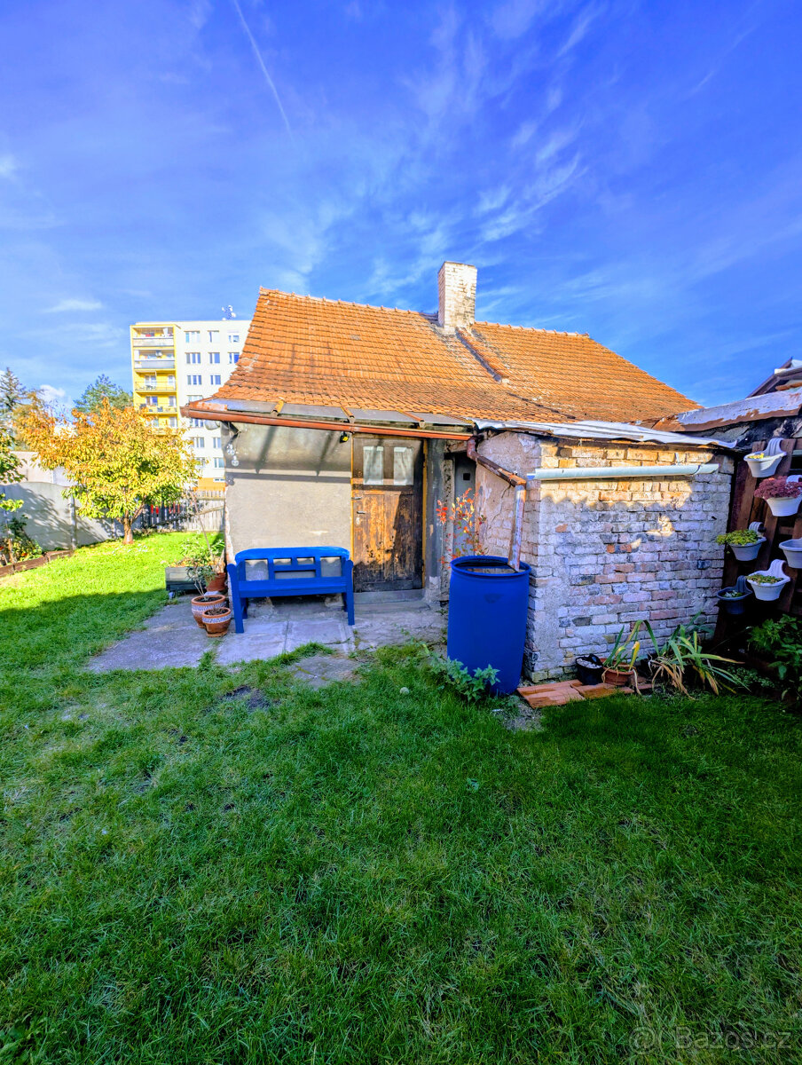 Rodinný dům určený k rekonstrukci - 5