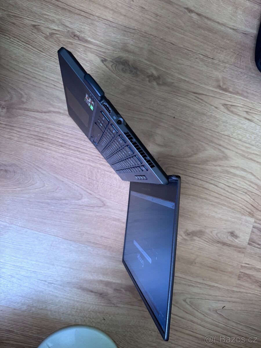 Asus rog Zephyrus - 5