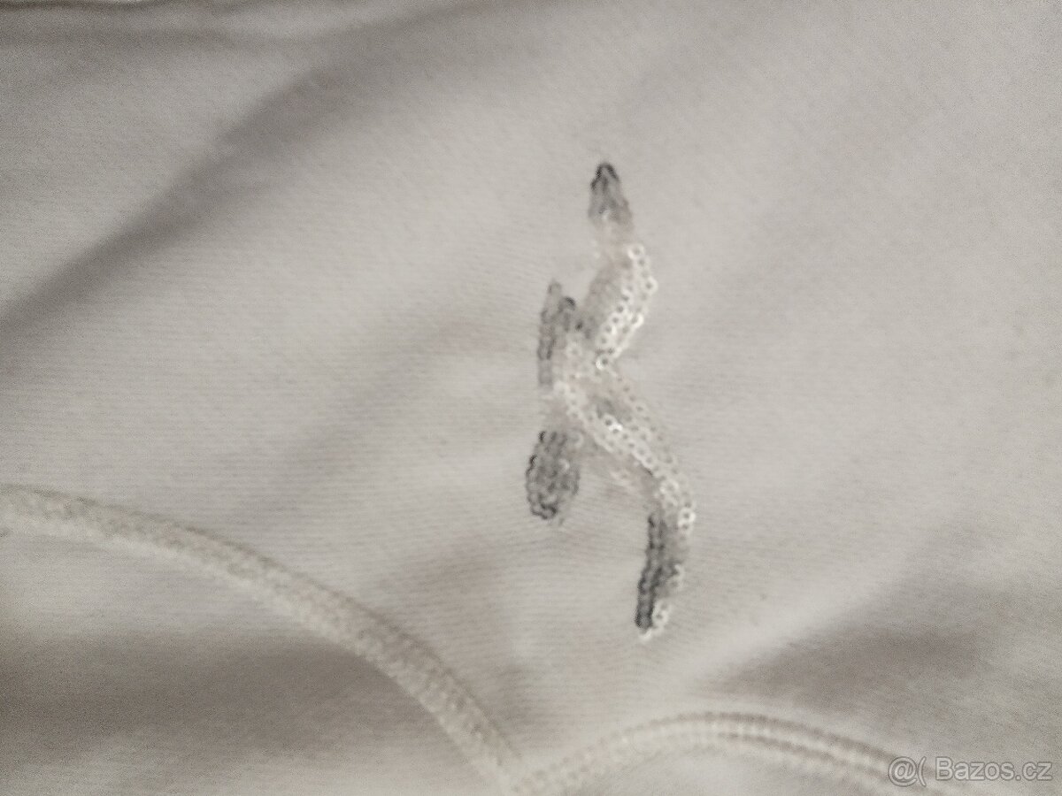 Mikina s kapucí uvnitř kožíšek - 5