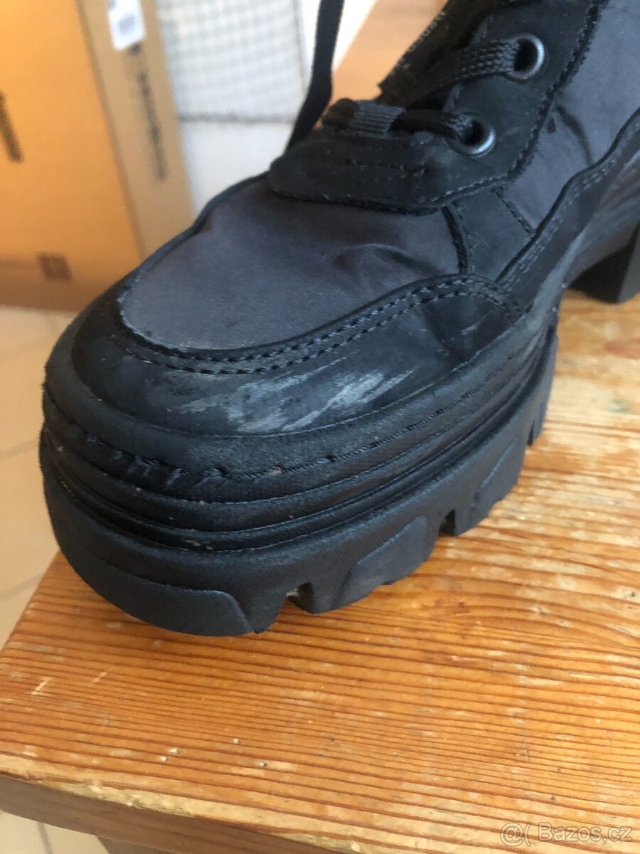 zimní dámské teplé boty Bench, vel. 37 - 5