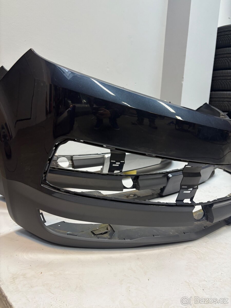 Přední nárazník-bez mřížek a příslušenství - Nový - 5