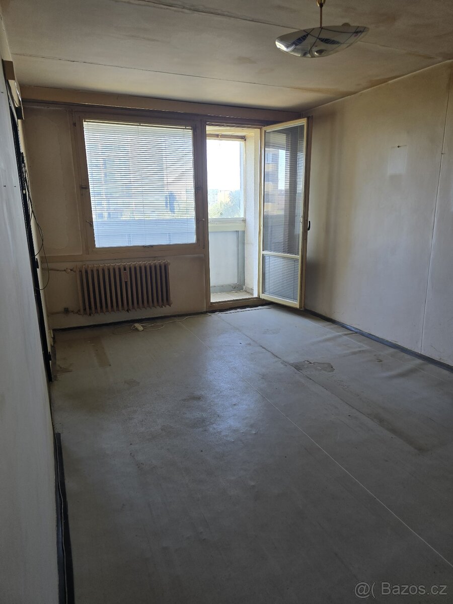 Prodej bytu 3+1 ve Štětí (Stračenská 615) - 5