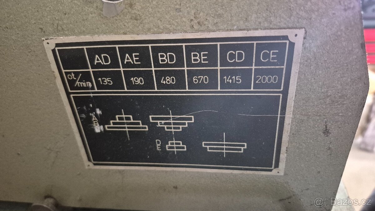 Malý soustruh MAKUS - 5