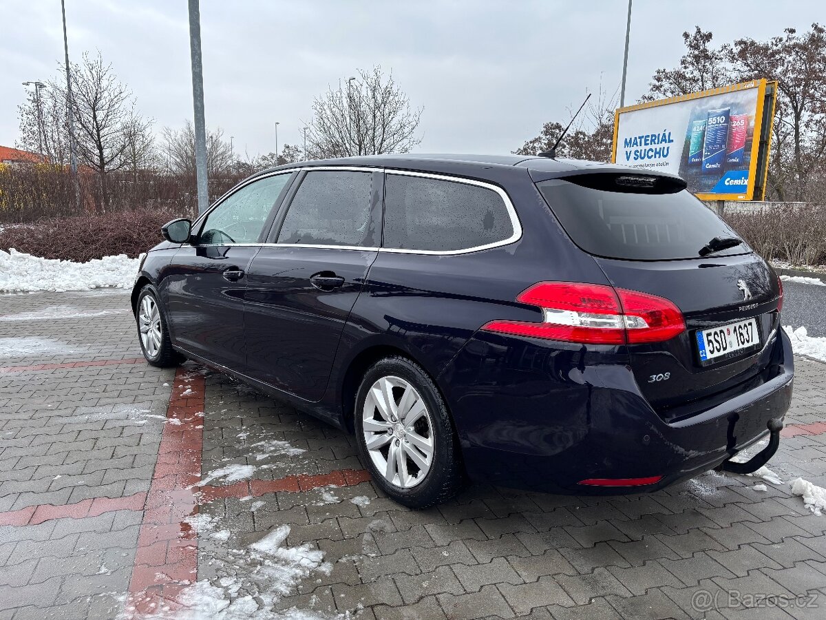 Peugeot 308 SW 1.6 88 kW - 5
