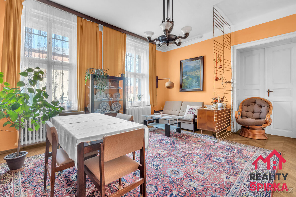 Prodej RD 5+1, CP 5.677 m², Jaroměřice - 5