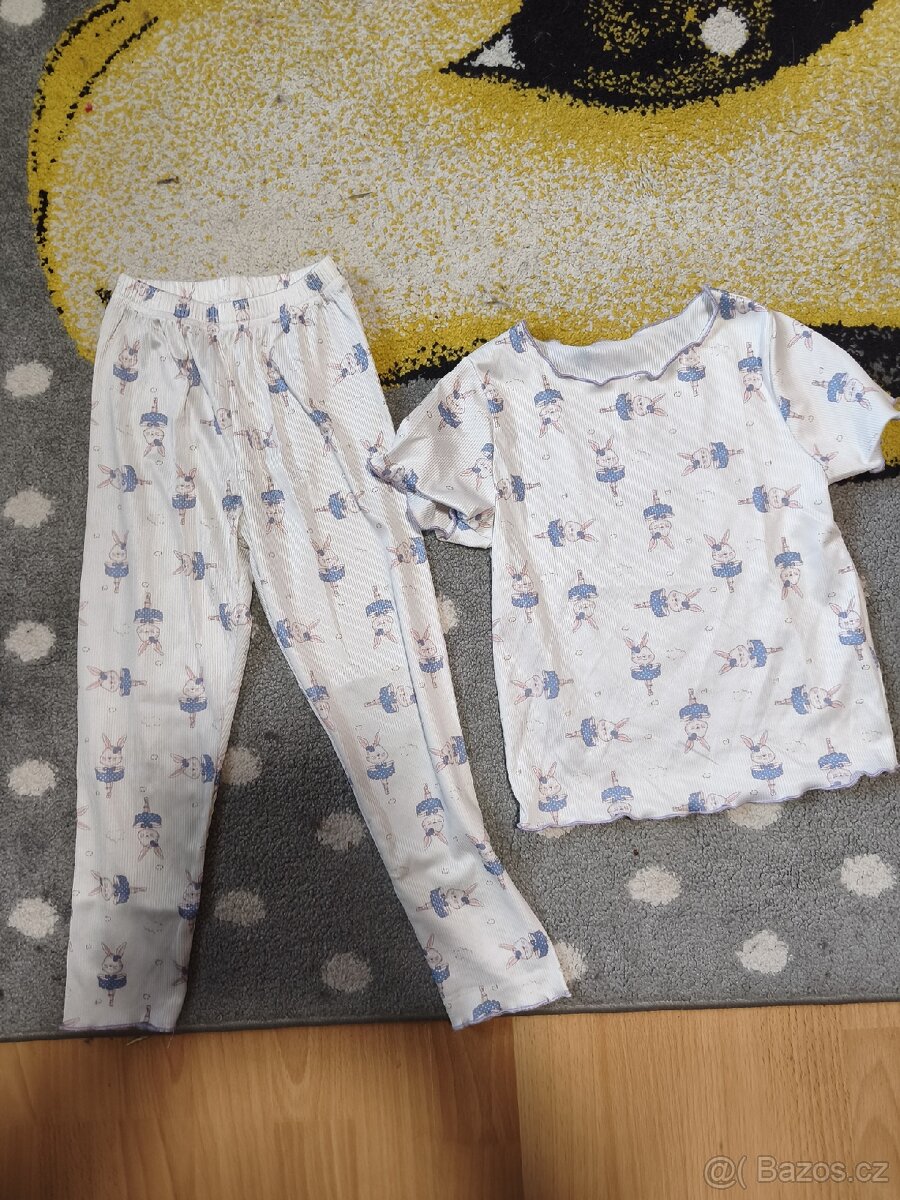 Dívčí oblečení 5 let - 5