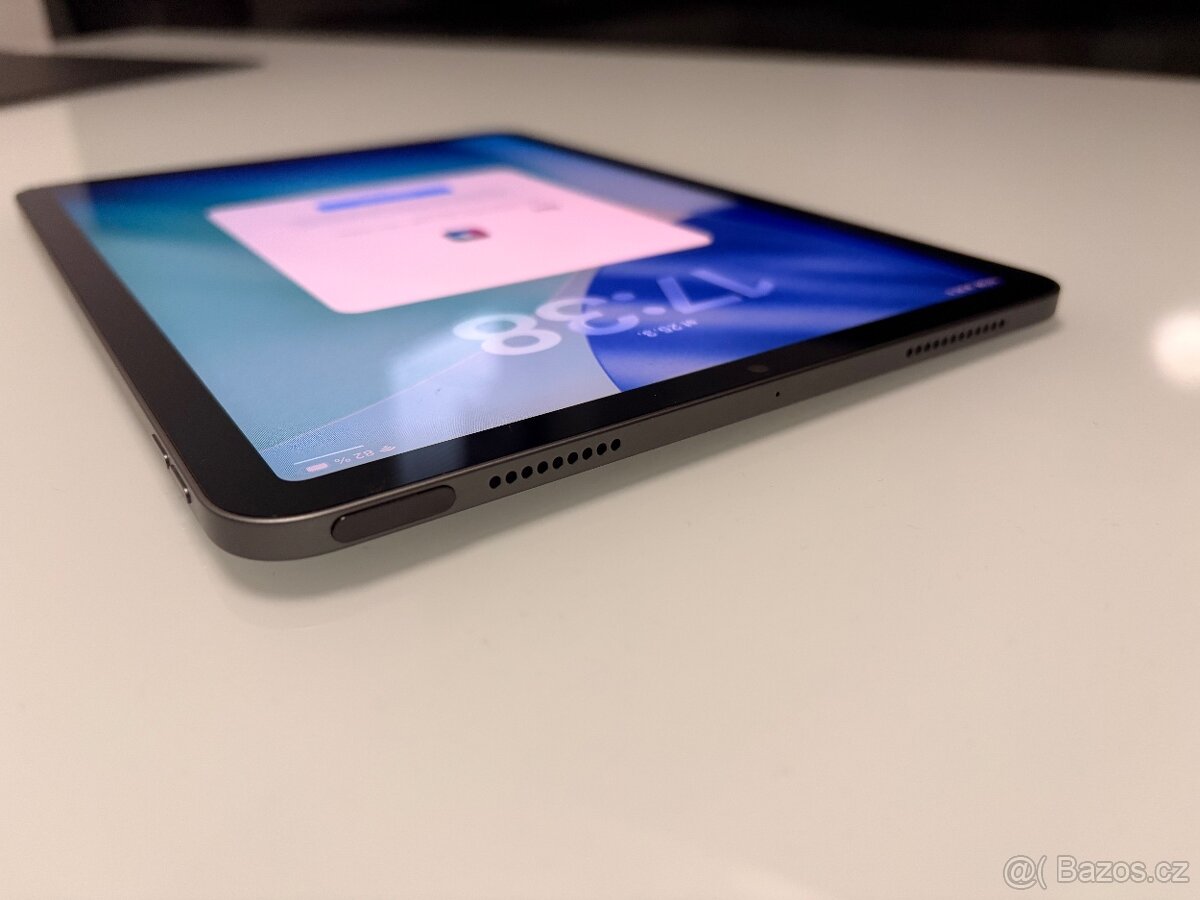 Apple iPad Air 5 2022 - 5