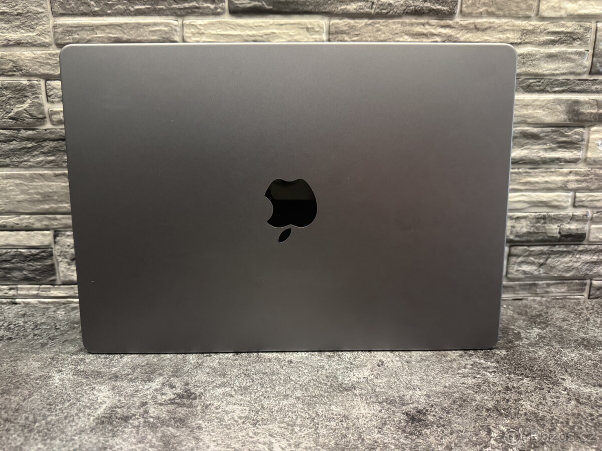 MacBook Pro 14” 2023 M2 Pro / 16GB / 512GB - 5
