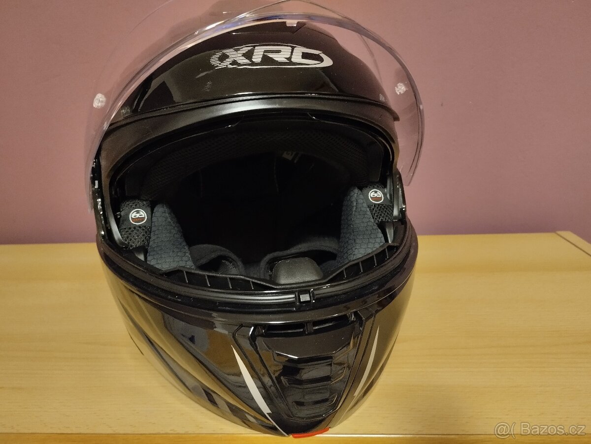 VYKLÁPĚCÍ HELMA - XRC - 5